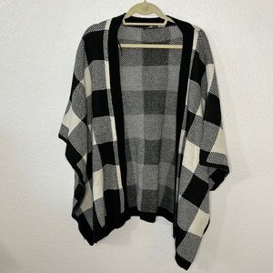 Women’s poncho